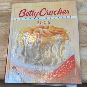 Betty Crocker Annual Recipes 2006 with White and Orange Cake Cover, 1.00 w sale